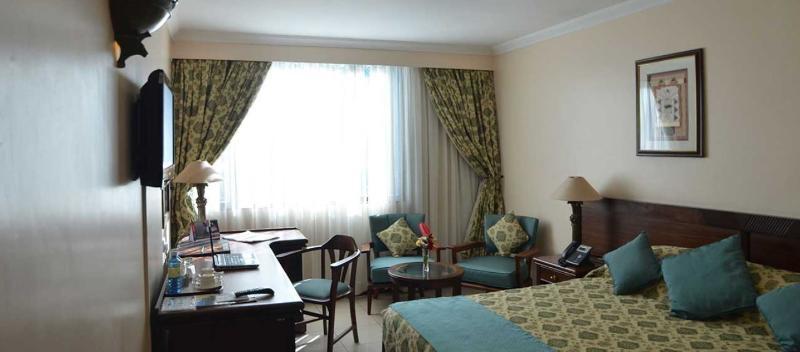 Jacaranda Hotel Nairobi Extérieur photo